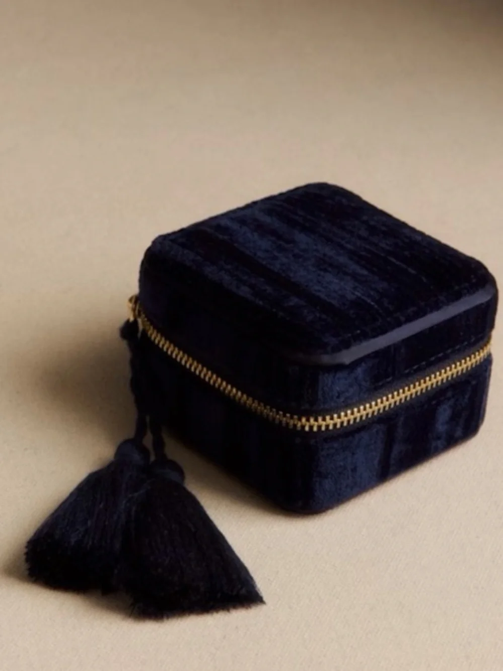 Sézane Travel Jewelry Case + gift bag